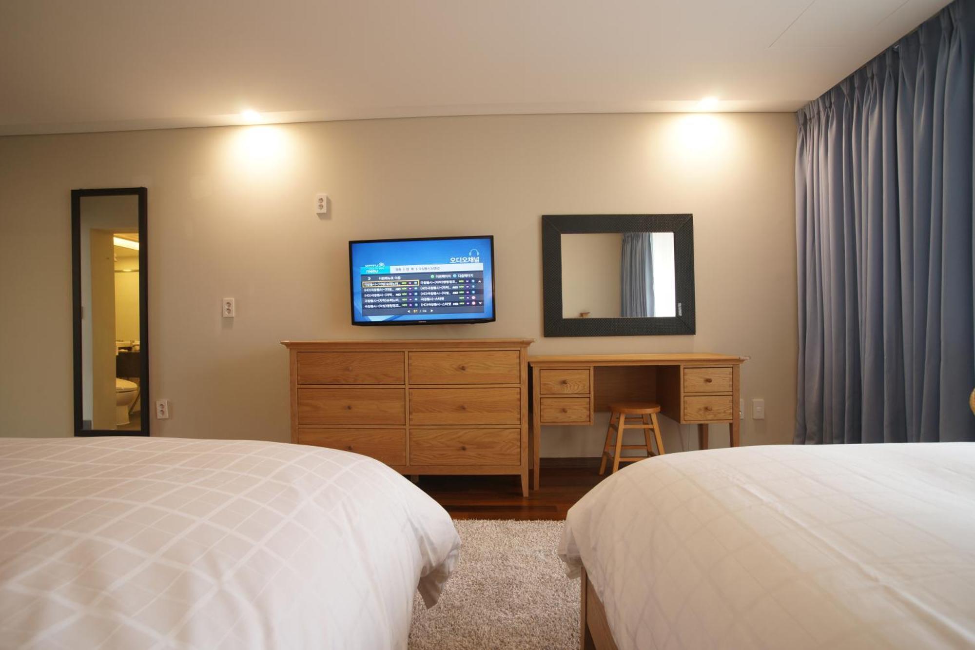 Illeinn Hotel Seogwipo Dış mekan fotoğraf
