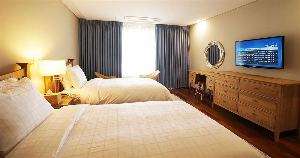 Illeinn Hotel Seogwipo Dış mekan fotoğraf