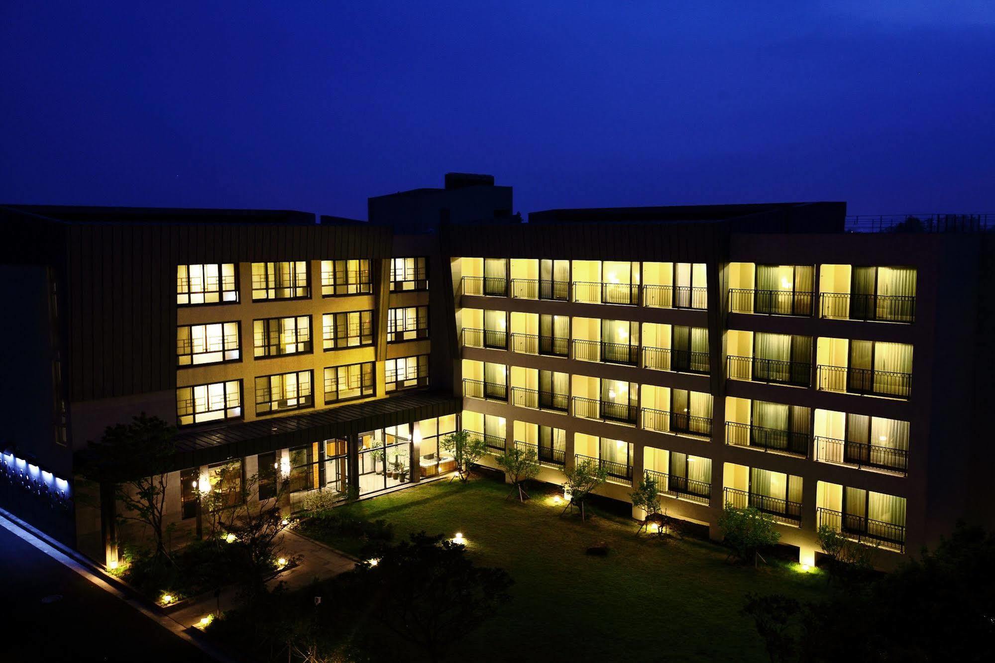 Illeinn Hotel Seogwipo Dış mekan fotoğraf